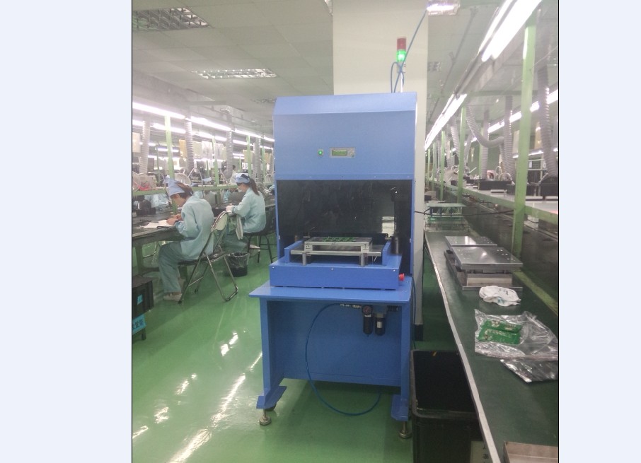 FPC沖床分板機(jī)/配置定制模具分板機(jī)/分板機(jī)操作簡(jiǎn)單安全/分板機(jī)效率非常高